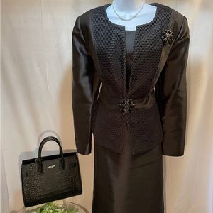 Black Lily & Taylor 3 Piece Suit- size 16